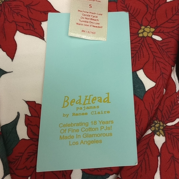 🆕 BED HEAD PAJAMAS WHITE WOMENS NIGHT GOWN / ROBE WITH RED POINSETTIA PRINT - Picture 10 of 11